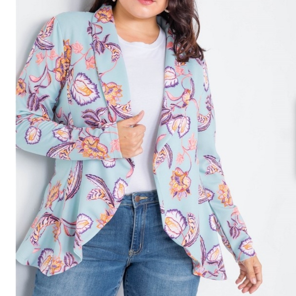 LAST 1! PLUS Blue Floral Print Blazer
